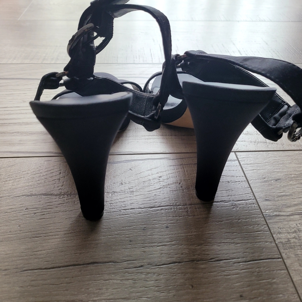 Karl Lagerfeld Black Women's Heels - Picture 6 of 9